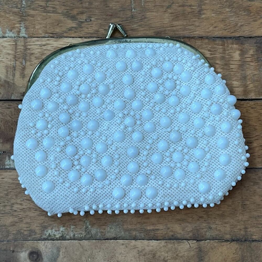 Vintage Beaded Clutch 6" White Beads Gold Metal Kiss Lock Evening Bag